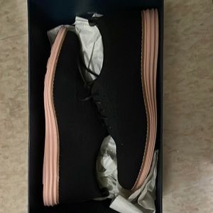 Cole Haan OriginalGrand Knit Wingtip II Oxford Size 8.5W